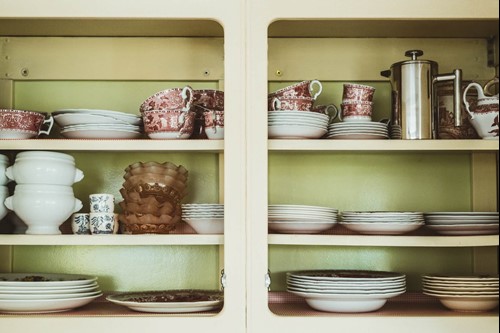 Kitchen Cabinet Storage for Utensils